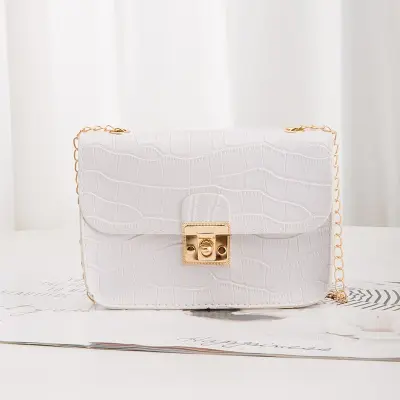 Women Simple Style Solid Color Crocodile Pattern Metal Chain Crossbody Bag