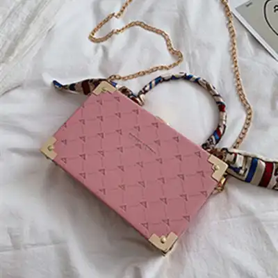 Women Fashion Ribbon Decoration Box Shape Chain Crossbody Bag