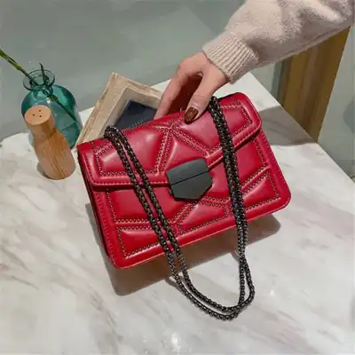 Women Fashion Metal Chain Rivet Decor Crossbody Square Bag