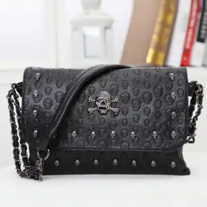 Women Fashion Solid Color Skull Rivet Decoration Crossbody Bag Messenger