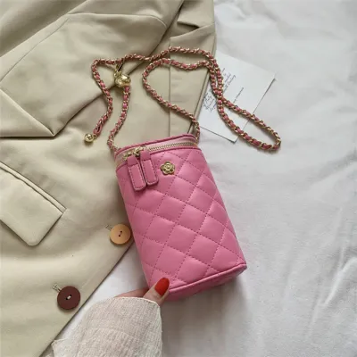 Women Simple Metal Decorative Zipper Rhombic Grid Crossbody Bag