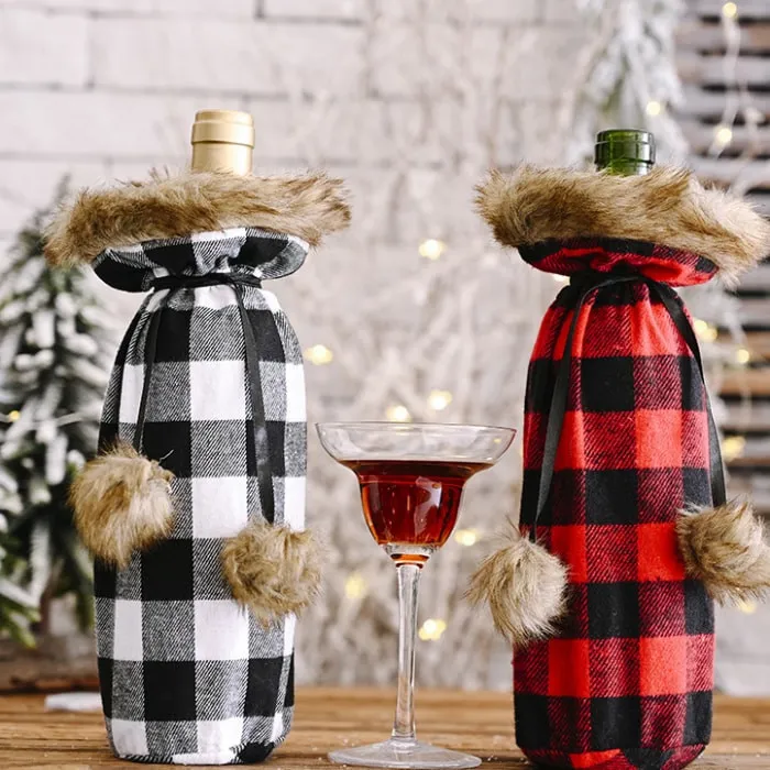 Christmas Plaid Style Pom Pom Lattice Wine Bottle Cover
