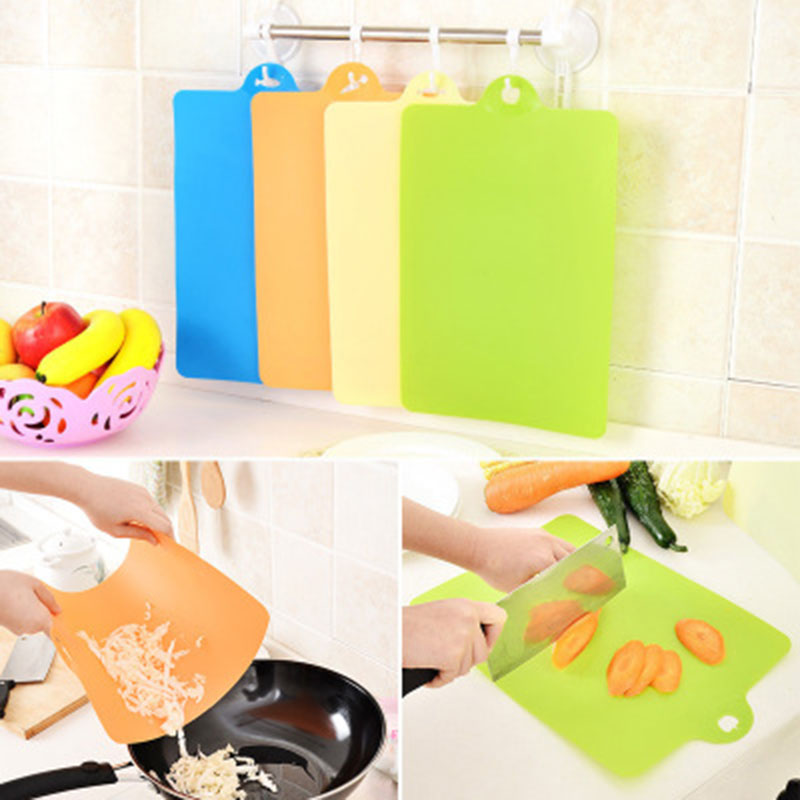 Wholesale Color-Coded Rectangle Plastic Cutting Board with Handle Hole for  Kitchen 37X23X1.2cm - China Plastic Cutting Board and Plastic Chopping  Block price