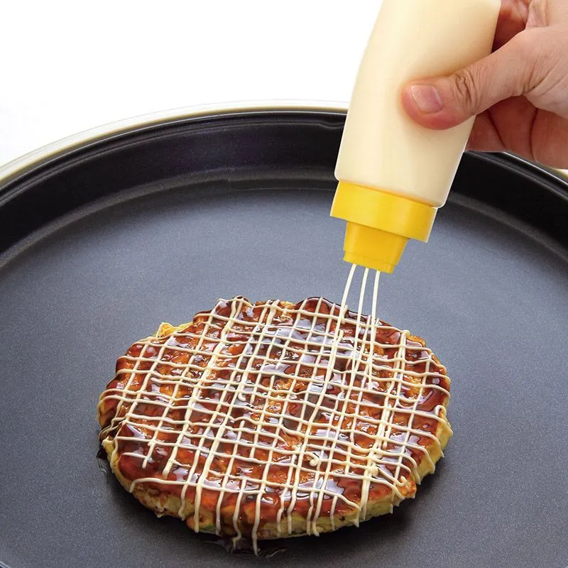 300ML Four Hole Squeeze Kitchen Seasoning Bottle Modern Minimalist Food Grade Plastic