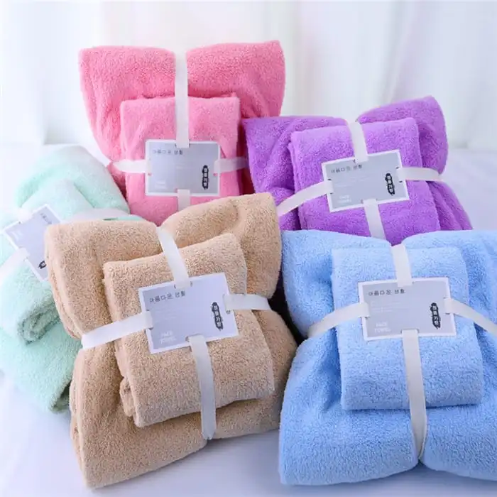 Solid Color Coral Fleece Bath Towel And Towel Tow Pieces Set