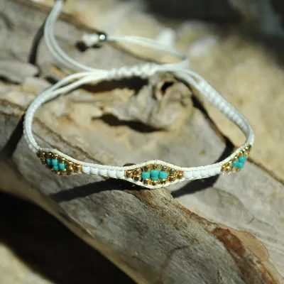 Bohemian Beach Style Hand-Woven Rope Bracelet for Women
