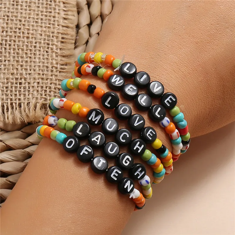 6pcs/set English Letter Colorful Stand Bracelet Set Women Heart-Shaped Plastic Resin
