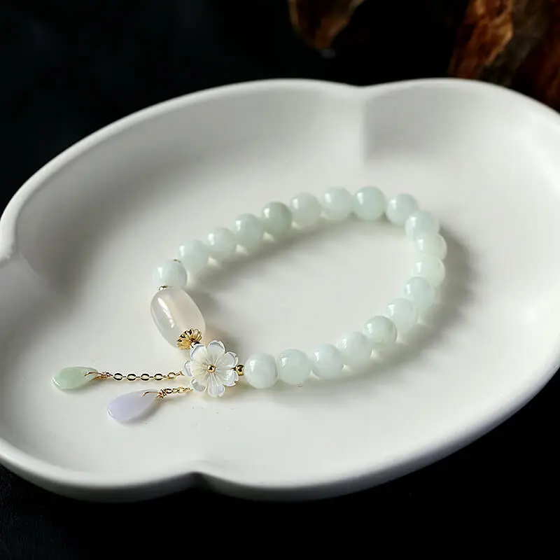 Women Elegant Water Drop Pendant Flower Shaped Decorative Bracelet Ethnic Style