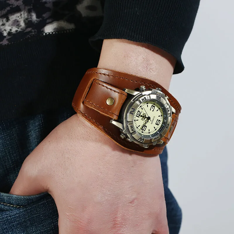 Men Retro PU Band Geometric Watch
