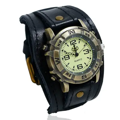 Men Retro PU Band Geometric Watch