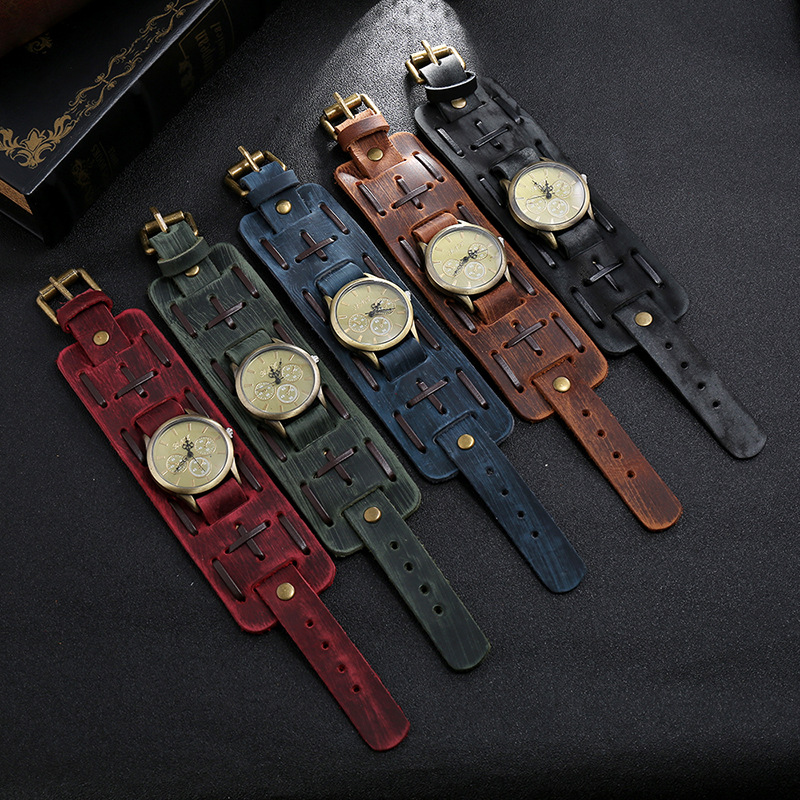 Wholesale Men Retro PU Bracelet Watch