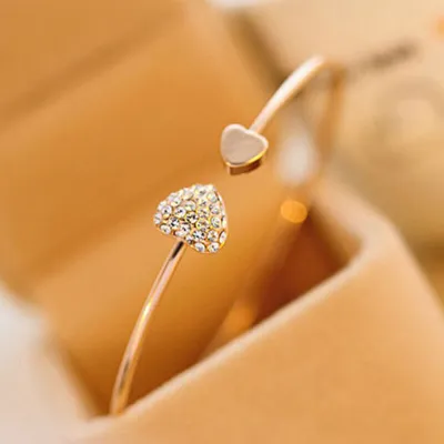 Women Fashion Heart Shape Alloy Rhinestone Bracelet