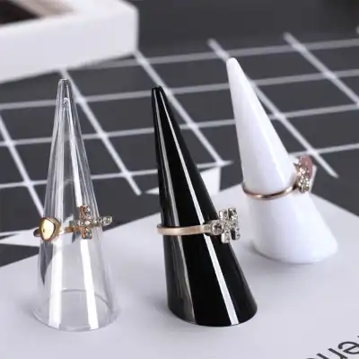 Unique 3D Tapered Plastic Ring Display Rack Holder