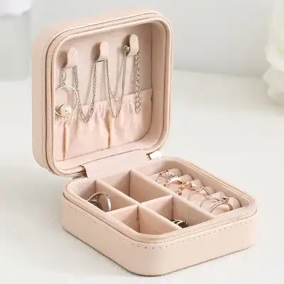 Simple Portable Jewelry Storage Box - Lightweight Jewelry Display Organizer