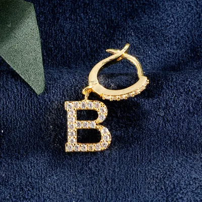 1pc English Alphabet Letter Pendant Zircon Decor Hoop Earrings Women's Copper Stud Earrings