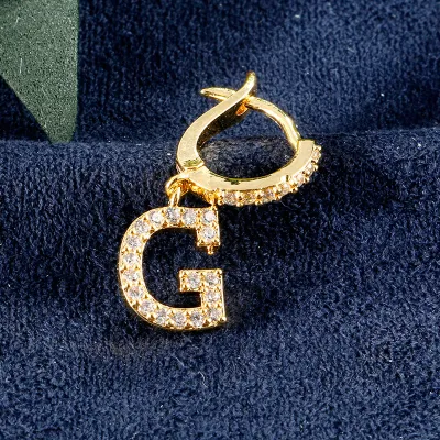 1pc English Alphabet Letter Pendant Zircon Decor Hoop Earrings Women's Copper Stud Earrings