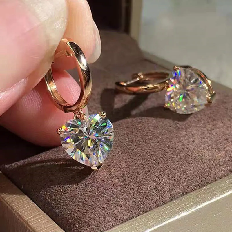 Women Shiny Heart Shape Four Claw Inlaid Zircon Earrings Fashion OL Copper Geometric