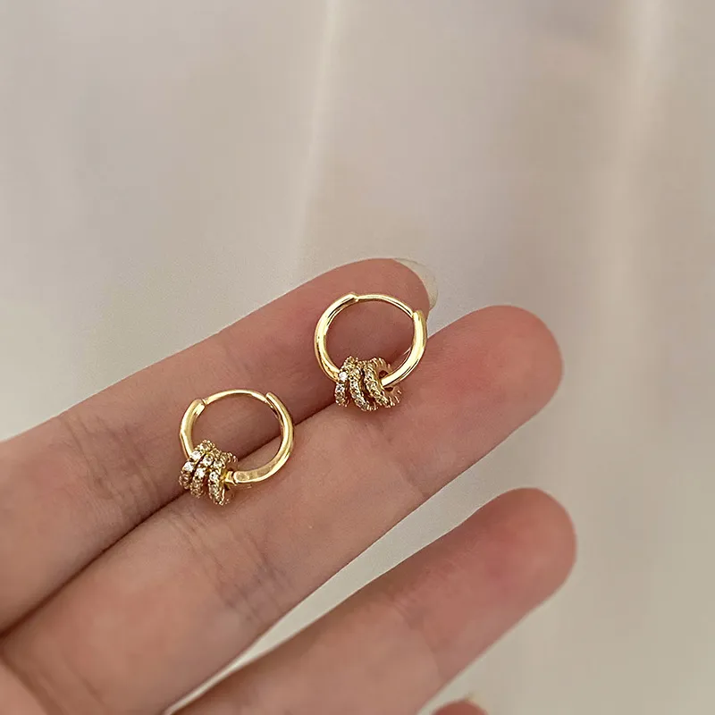 Women Simple Round Shape Alloy Earrings 15g