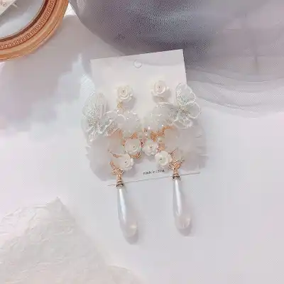 Women Baroque Style Butterfly Design Pearl Pendant Drop Earrings