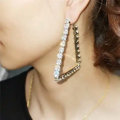 Women Exaggerated Rhinestone Decorative Round Alloy Earrings