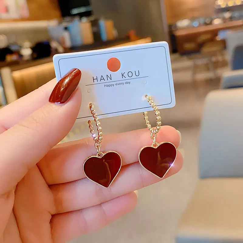 Women Retro Heart Decorative Earrings