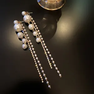 Women Individuality Pearl And Rhinestone Decorative Tassel Earrings