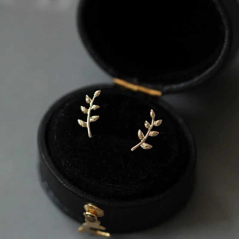 Mini Leaf Shaped Copper Ear Stud Women's Japan Korea Style