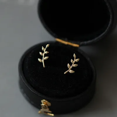 Mini Leaf Shaped Copper Ear Stud Women's Japan Korea Style