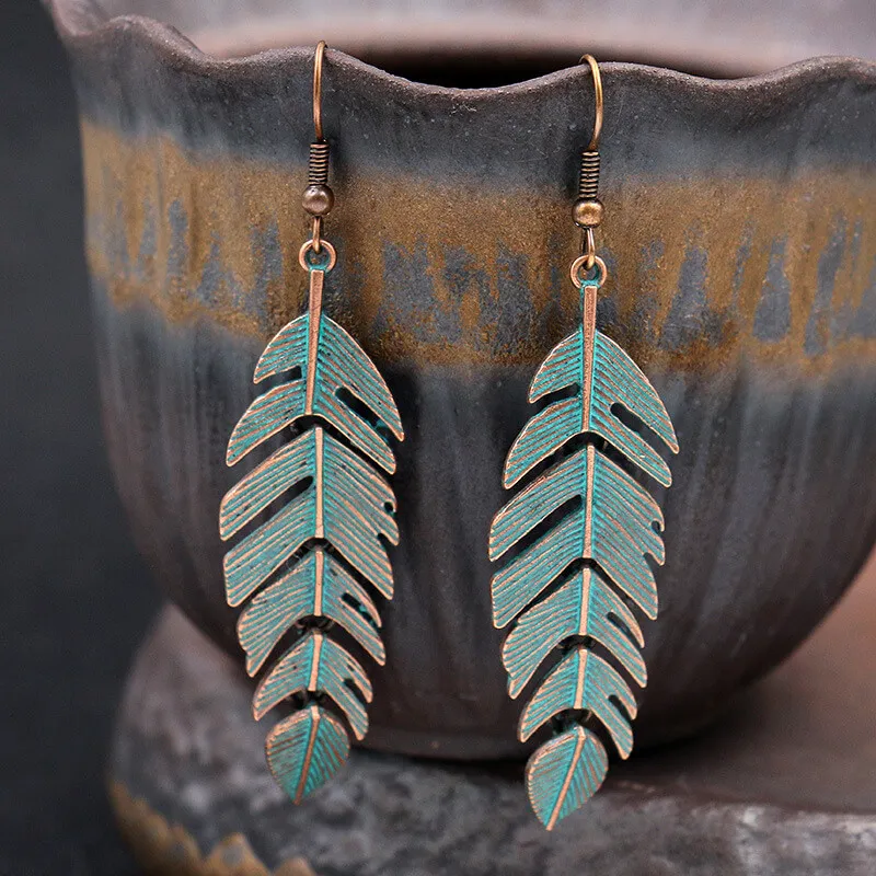 Women's Retro Leaf Shaped Design Earrings Alloy Drop Style
