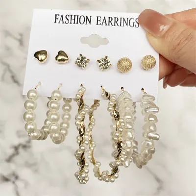 Women Simple Rhinestone And Pearl Earrings Set