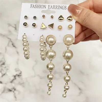 Women Simple Rhinestone And Pearl Earrings Set