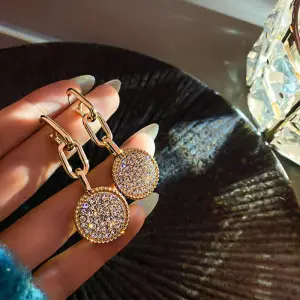 Women's Temperament Geometry Design Rhinestone Decorate Earrings