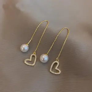 Women Fashion Heart Shaped Pearl Decorate Earrings