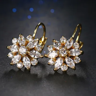 Women Fashion Flower Shape Zircon Decorate Earrings Geometric Metal Earrings