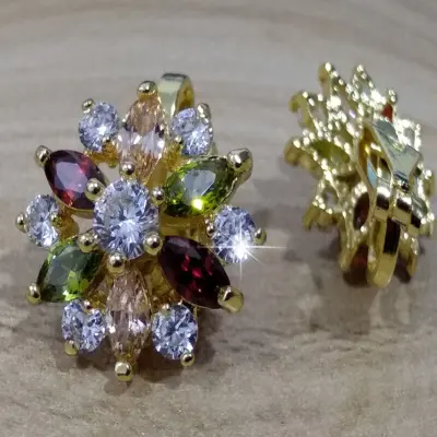 Women Fashion Flower Shape Zircon Decorate Earrings Geometric Metal Earrings