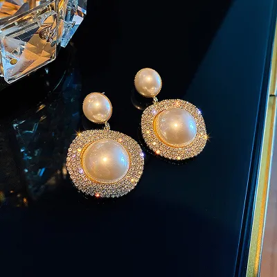 Women's Fashion Rhinestone And Pearl Decorate Ear Drop