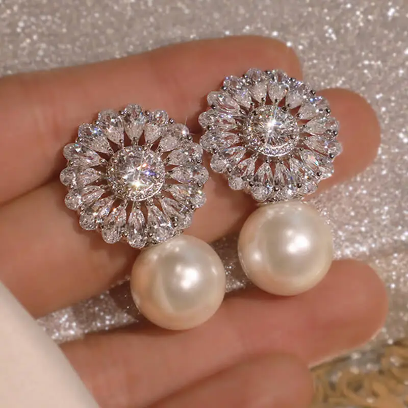 Delicacy Flower Shape Design Rhinestone And Pearl Decorate Drop Earrings