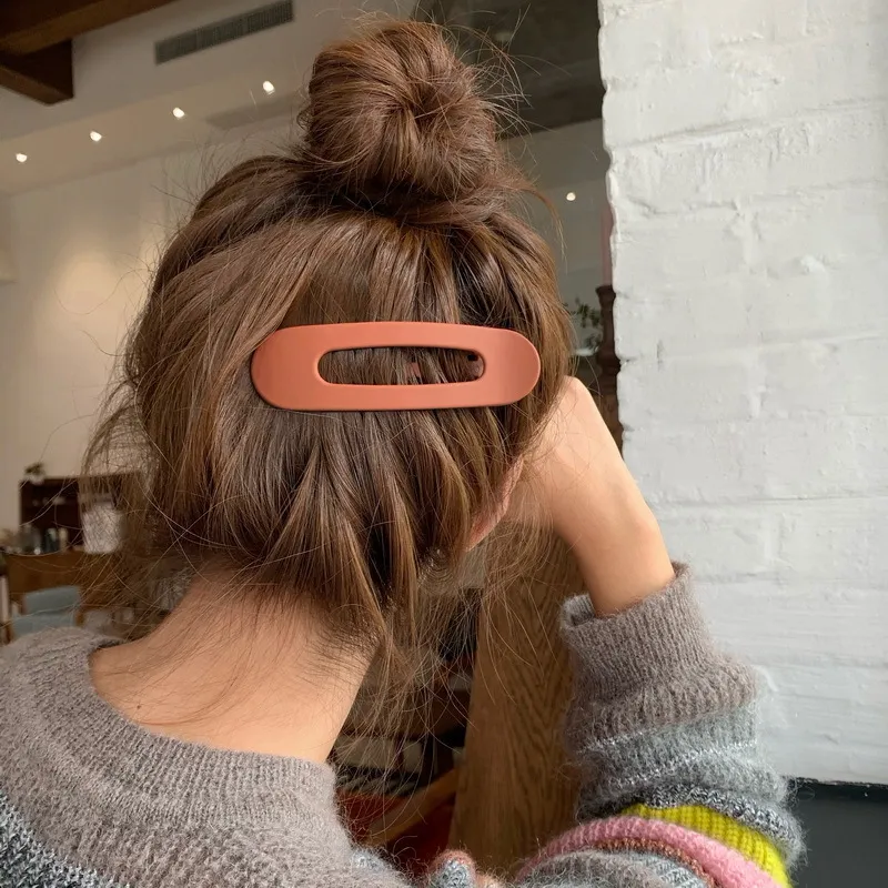 Simple Word Candy Color Geometric Duckbill Hair Clip Women's