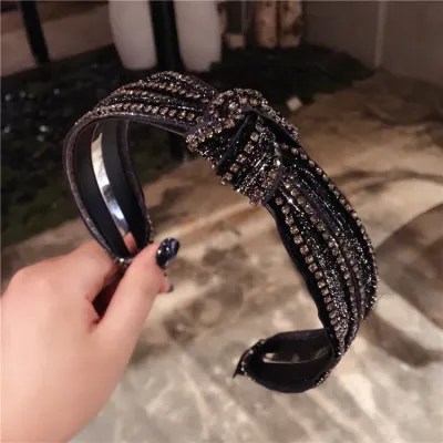 Fashion Shiny Rhinestone Decor Knotted Pattern Headband - Simple Women's Alloy