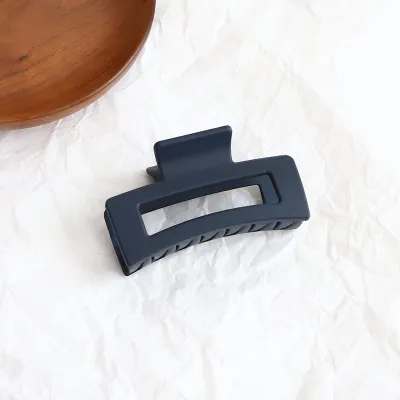 Women Simple Solid Acrylic Geometric Hair Claw