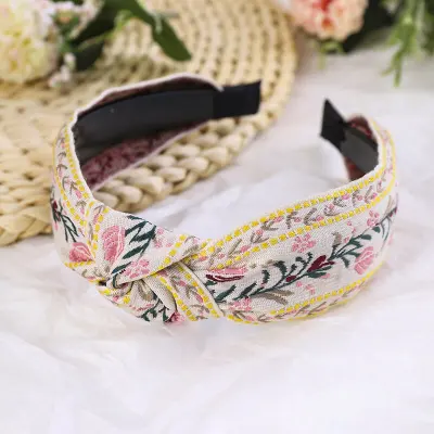 Women Bohemian Style Flower Pattern Embroidery Fabric Headband