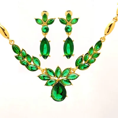 Fashion Crystal Decor Floral Alloy Necklace And Earrings Jewelry Set