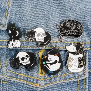 Unique Cat And Skull Shaped Alloy Brooch Unisex Animal Brooch
