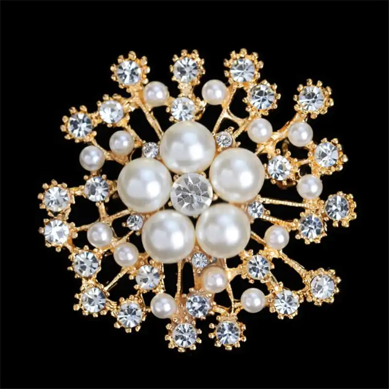 Women Fashion Pearl Decorative Snowflake Shaped Brooch