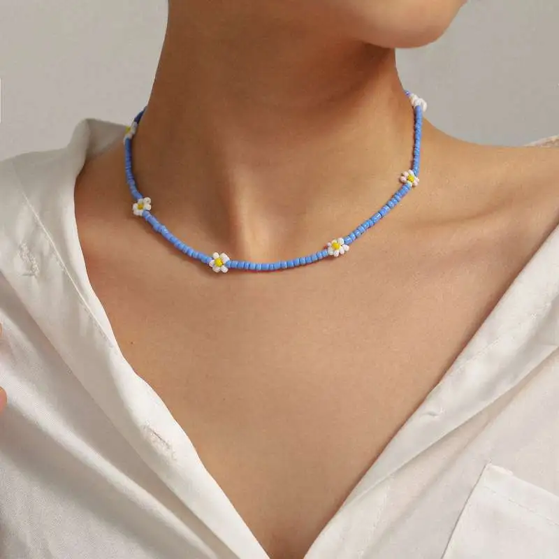 Women Creative Handmade Beaded Daisy Flower Ball Chain Necklace