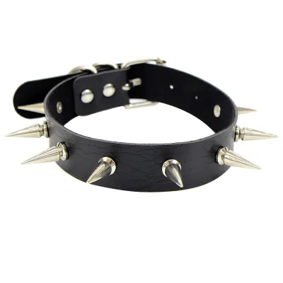 Women Creative Rivet Decor PU Choker Necklace