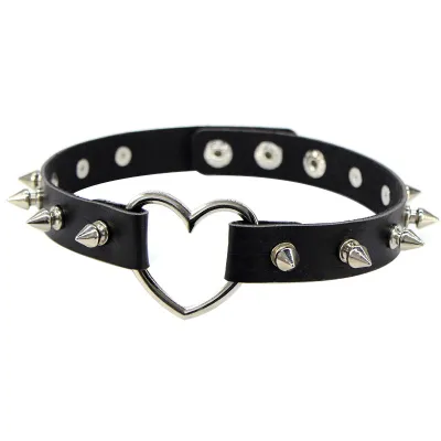 Creative Women Harajuku Rivet Heart PU Choker Necklace