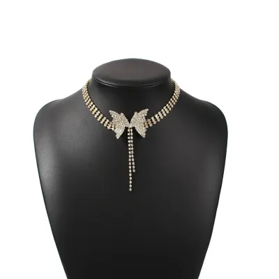 Fashion Women Rhinestones Inlaid Butterfly Decor Necklace