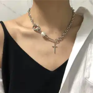 Women Pearl Decorative Cross Pendant Necklace Titanium Steel Geometric Unisex