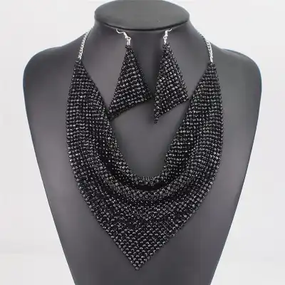 Women Exaggerated Inverted Triangle Alloy Necklace And Earrings Set With Water Wave Chain